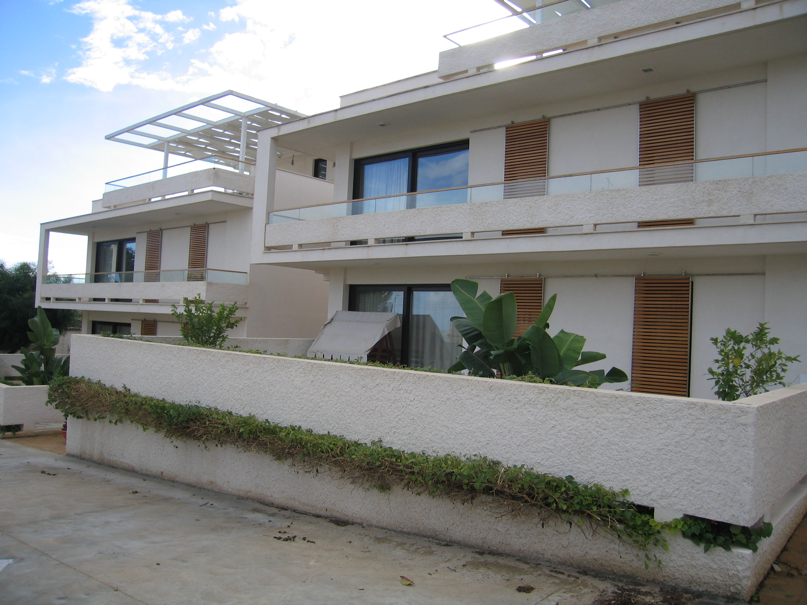 Gallery view 1